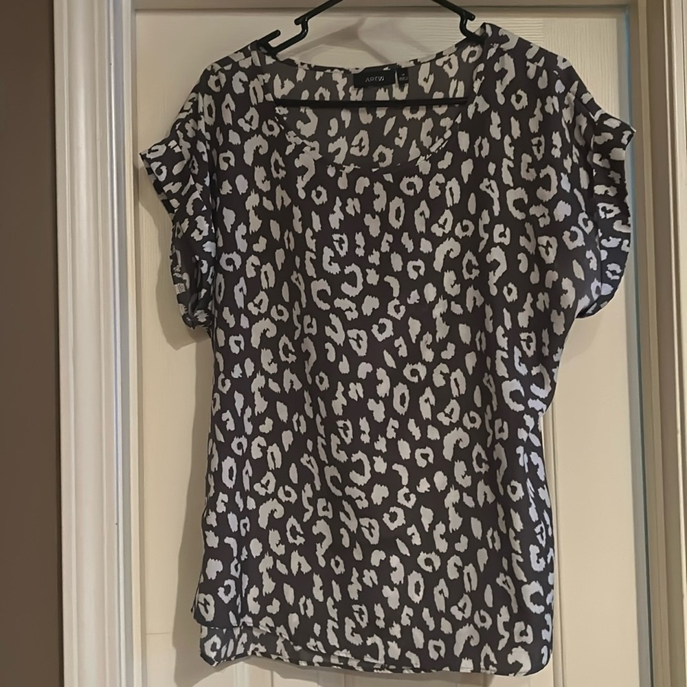 Work Zebra top